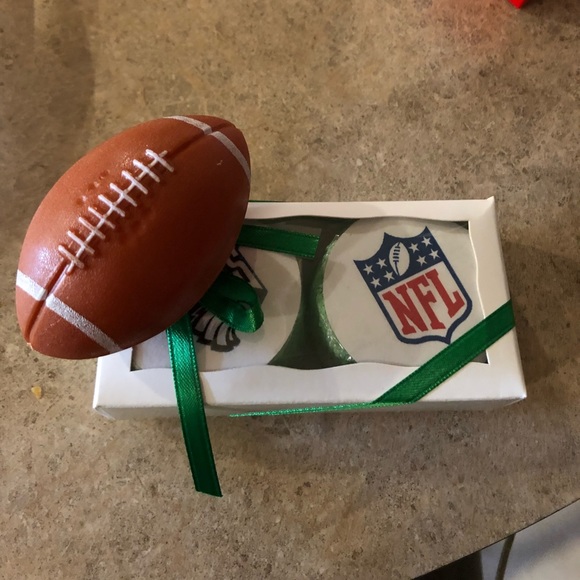 Accessories - Football bath bomb